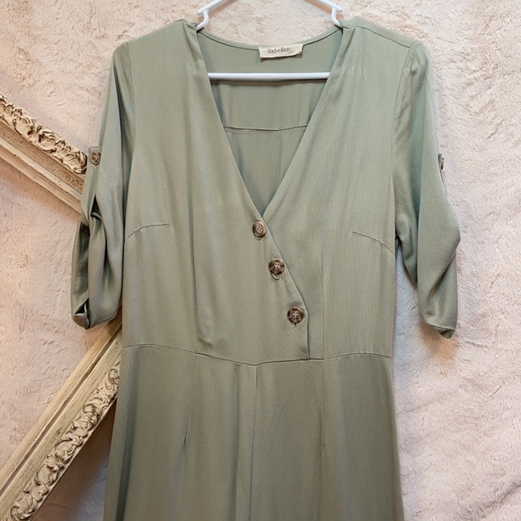 Light Green Cinch Jumpsuit - Picture 2 of 5